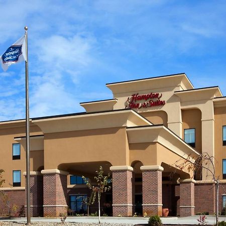 Hampton Inn & Suites Middlebury Экстерьер фото